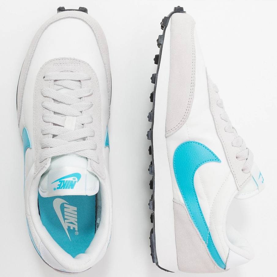 Фото № 4 с приближением к товару «‎Nike Daybreak »