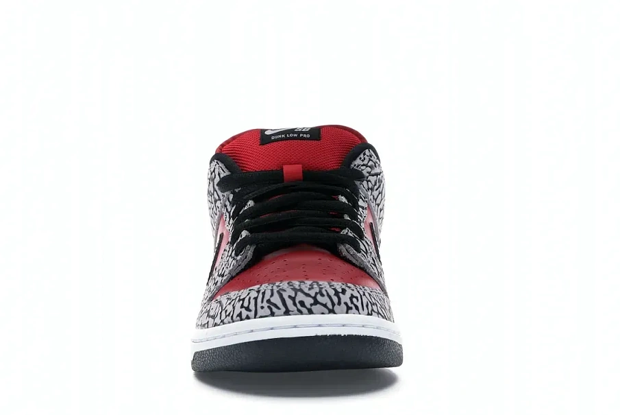Фото № 2 с приближением к товару «‎Nike SB Dunk Low Supreme Red Cement (2012)»