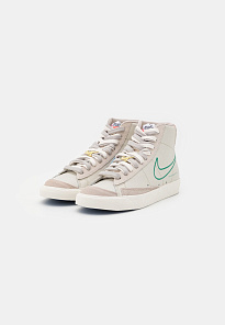 Фото № 3 с приближением к товару «‎Nike Blazer 77 »