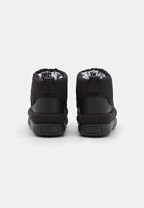 Фото № 6 с приближением к товару «‎CLASSIC »