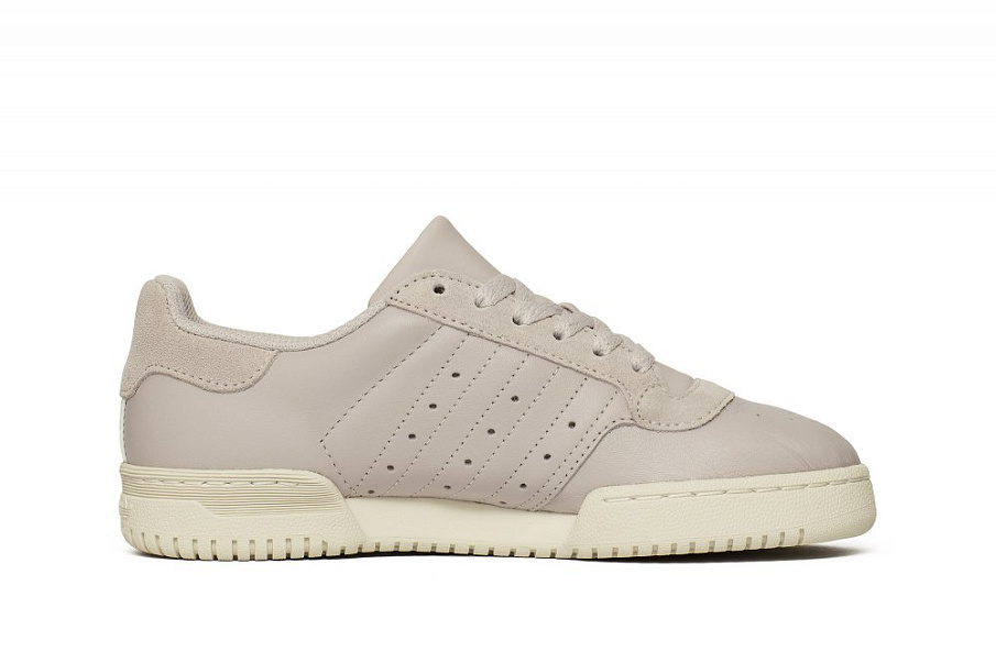 Фото № 3 с приближением к товару «‎Adidas Powerphase W»