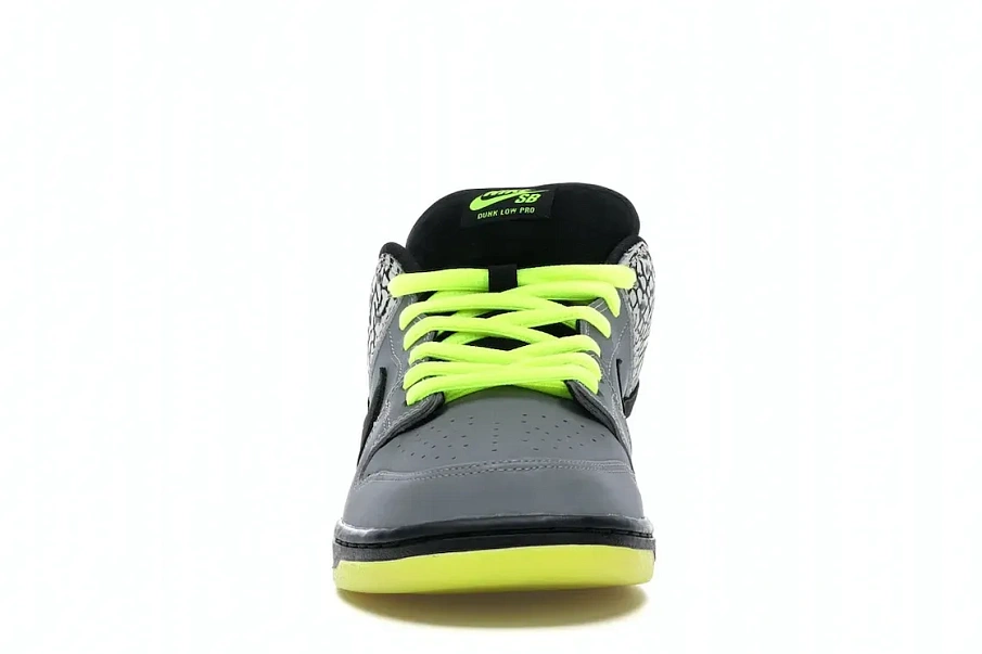 Фото № 2 с приближением к товару «‎Nike SB Dunk Low DJ Clark Kent x Primitive 112»