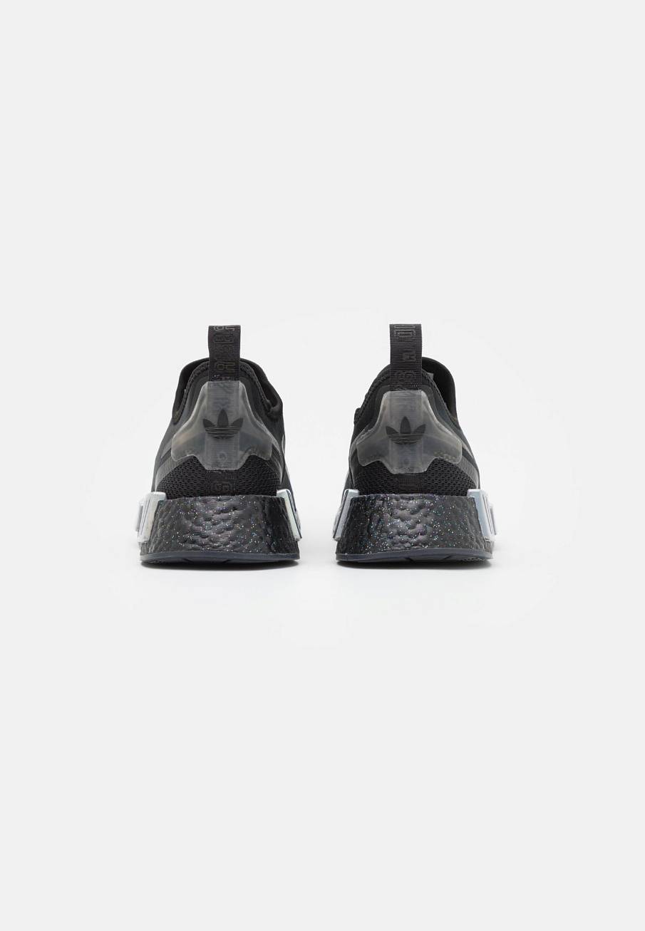 Фото № 4 с приближением к товару «‎Adidas Nmd_r1 Spectoo »