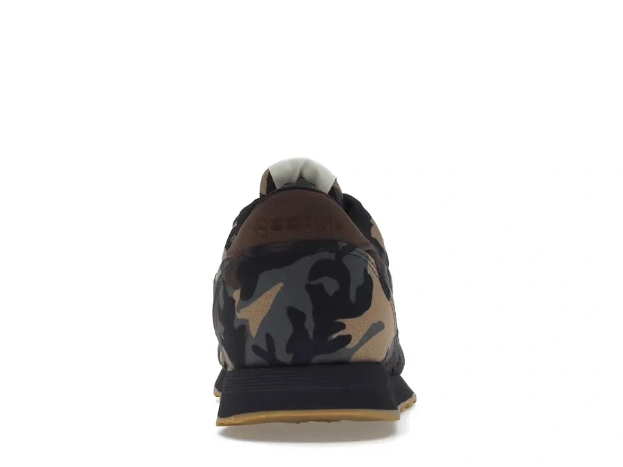 Фото № 4 с приближением к товару «‎Reebok Classic Canvas»