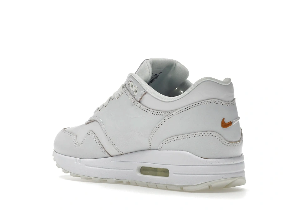 Фото № 6 с приближением к товару «‎Nike Air Max 1 Yours »