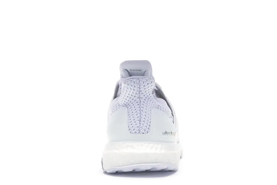 Фото № 4 с приближением к товару «‎adidas Ultra Boost 2.0 White Reflective»