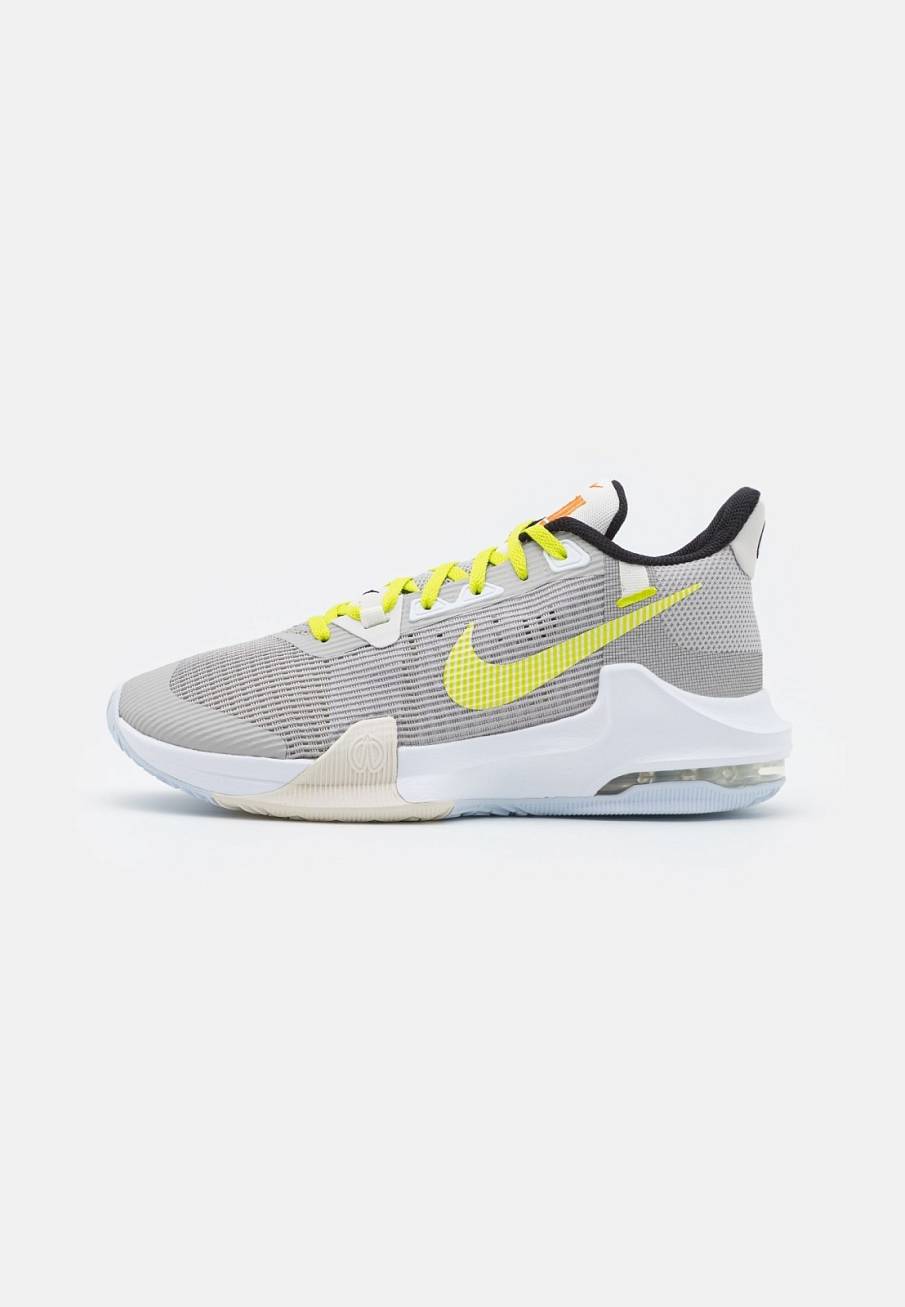 Фото № 1 с приближением к товару «‎Nike Air Max Impact 3»