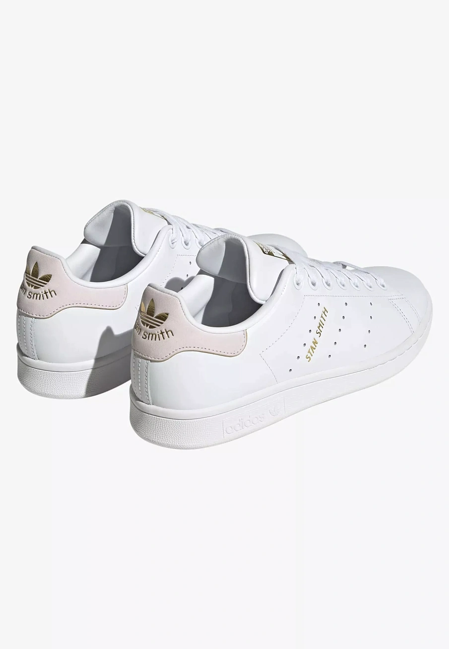 Фото № 2 с приближением к товару «‎STAN SMITH »