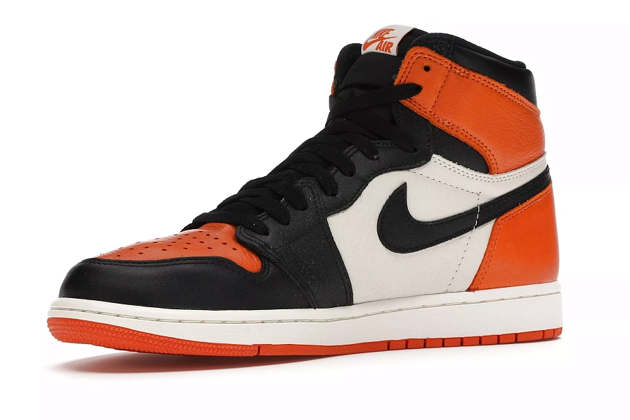 Фото № 2 с приближением к товару «‎Jordan 1 Retro Shattered Backboard»