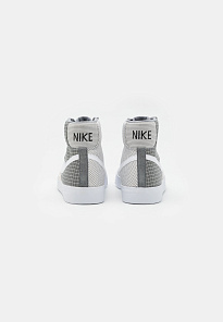Фото № 5 с приближением к товару «‎Nike Blazer ’77 Patch »