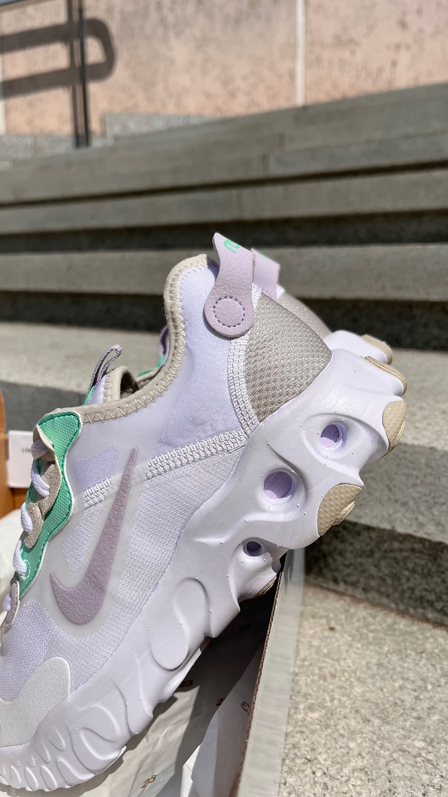 Фото № 2 с приближением к товару «‎Nike React Art3Mis»