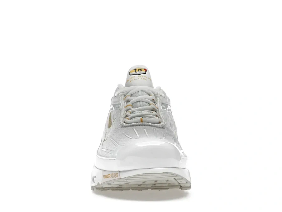 Фото № 2 с приближением к товару «‎Nike Air Max Plus 3 Multi-Swoosh Light Bone»