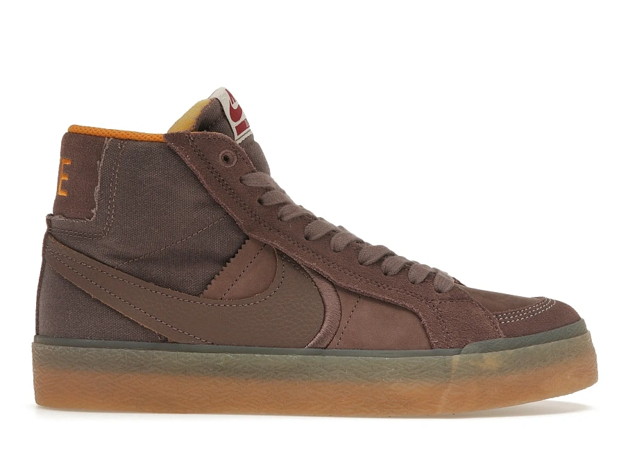 Фото № 1 с приближением к товару «‎Nike SB Zoom Blazer Mid PRM Plus Plum Eclipse Gum»