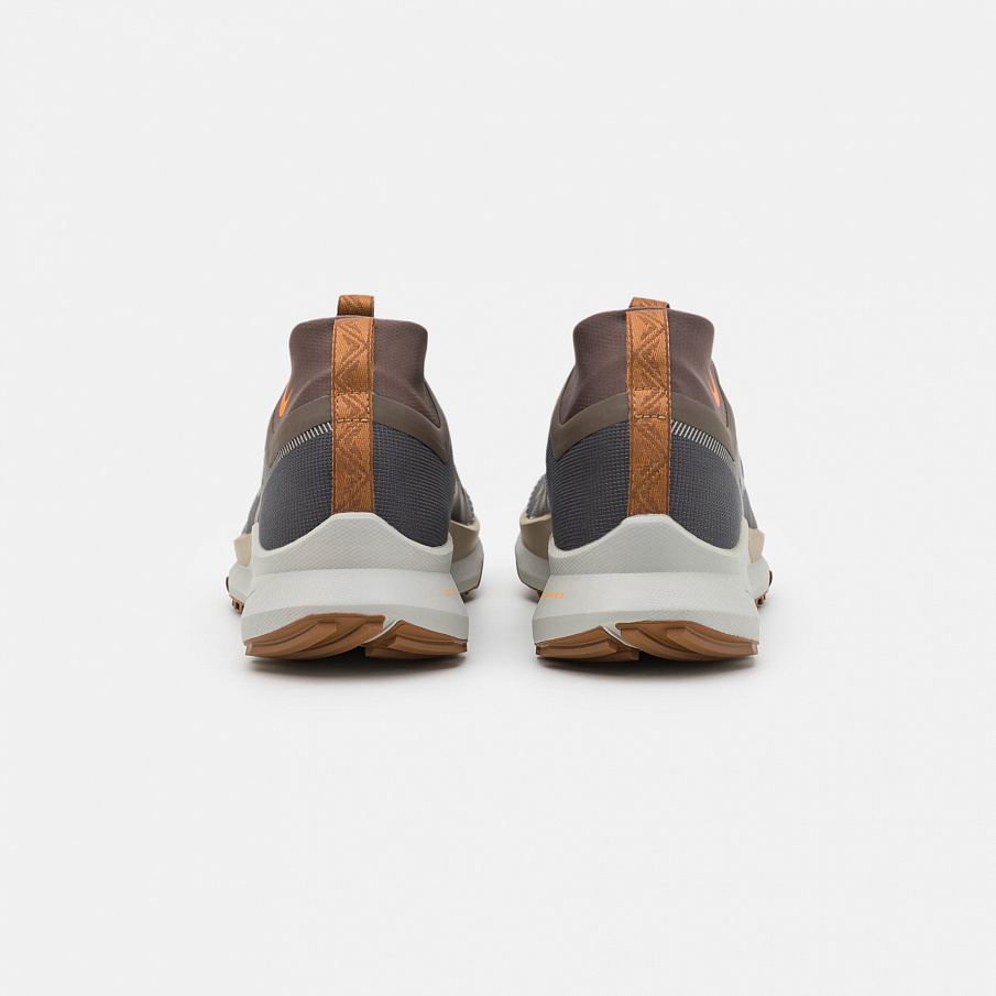 Фото № 3 с приближением к товару «‎Nike React Peg Trail 4 Gtx»