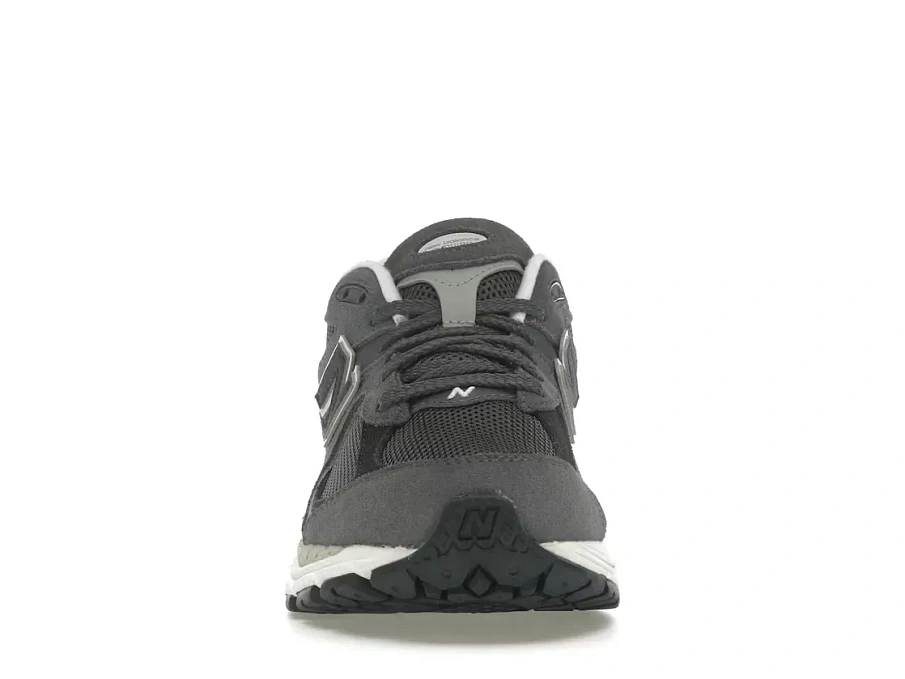 Фото № 2 с приближением к товару «‎New Balance 2002R»