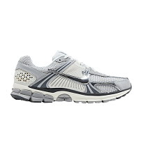 Фото № 1 с приближением к товару «‎Nike Air Zoom Vomero 5 Summit White Metallic Silver (IM2219-121)»