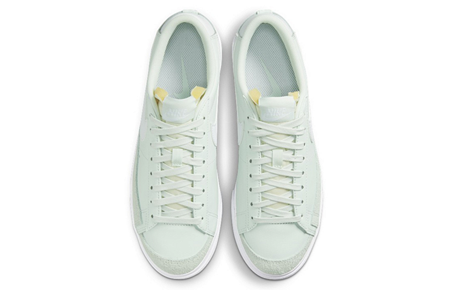 Фото № 4 с приближением к товару «‎ Nike Blazer low Skate shoes»