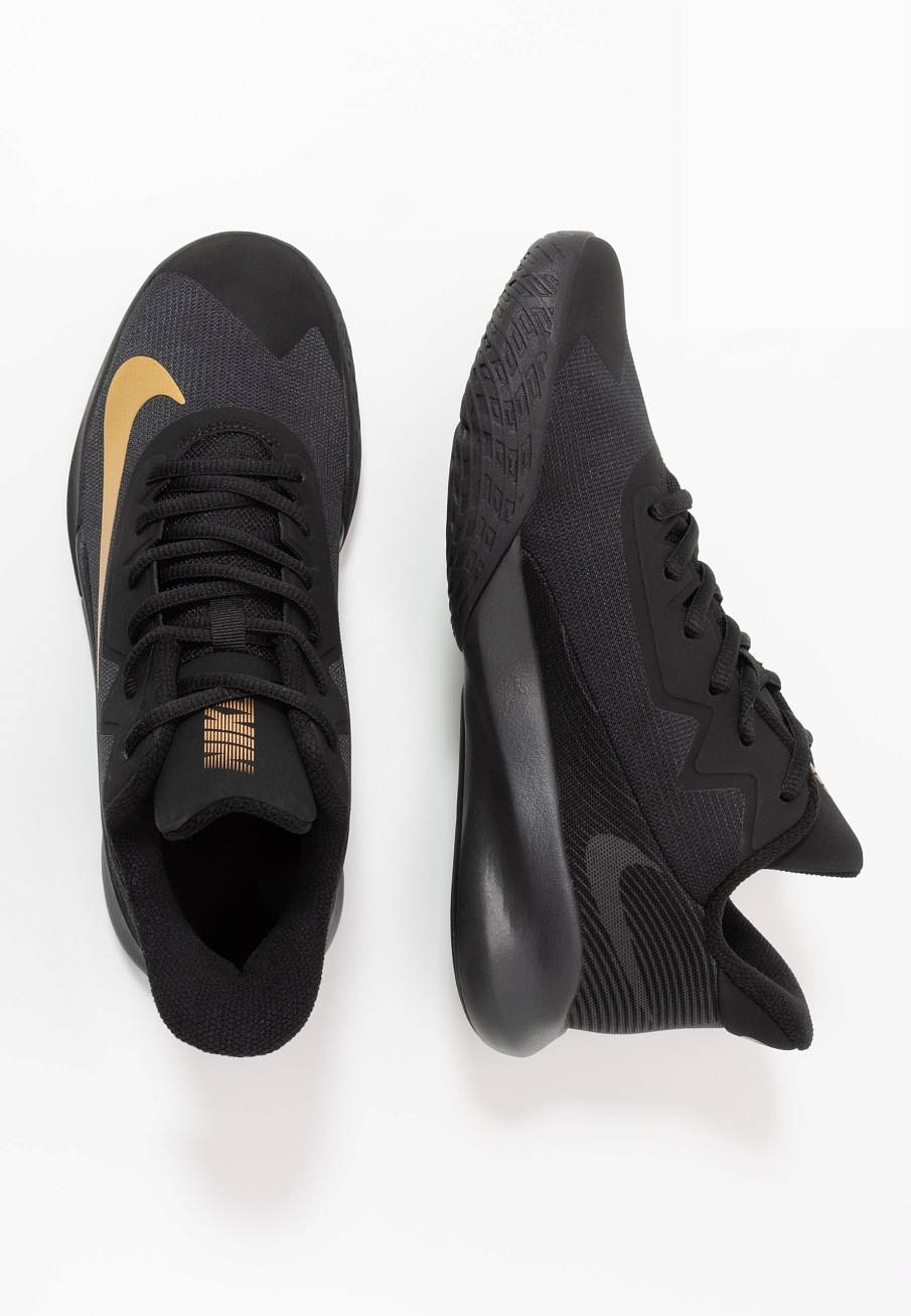 Фото № 2 с приближением к товару «‎Nike Precision 4»