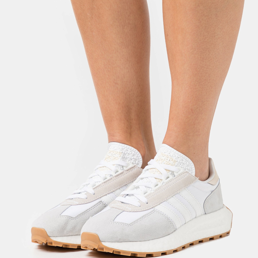 Фото № 2 с приближением к товару «‎Adidas Retropy E5 »