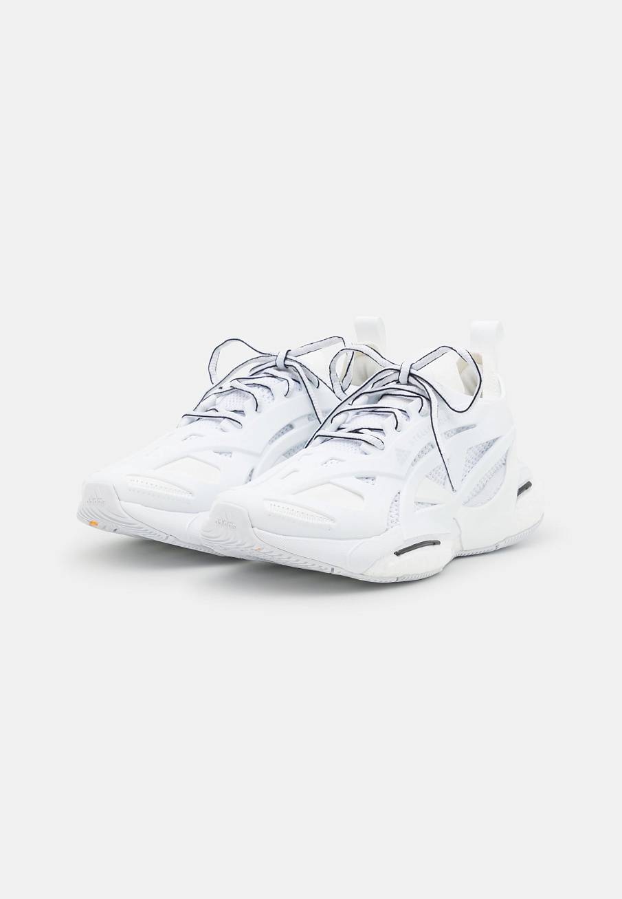 Фото № 2 с приближением к товару «‎Adidas Solarglide»