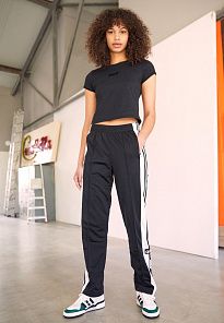 Фото № 1 с приближением к товару «‎Adidas Forum »