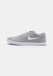 Фото № 1 с приближением к товару «‎Nike Chron 2»