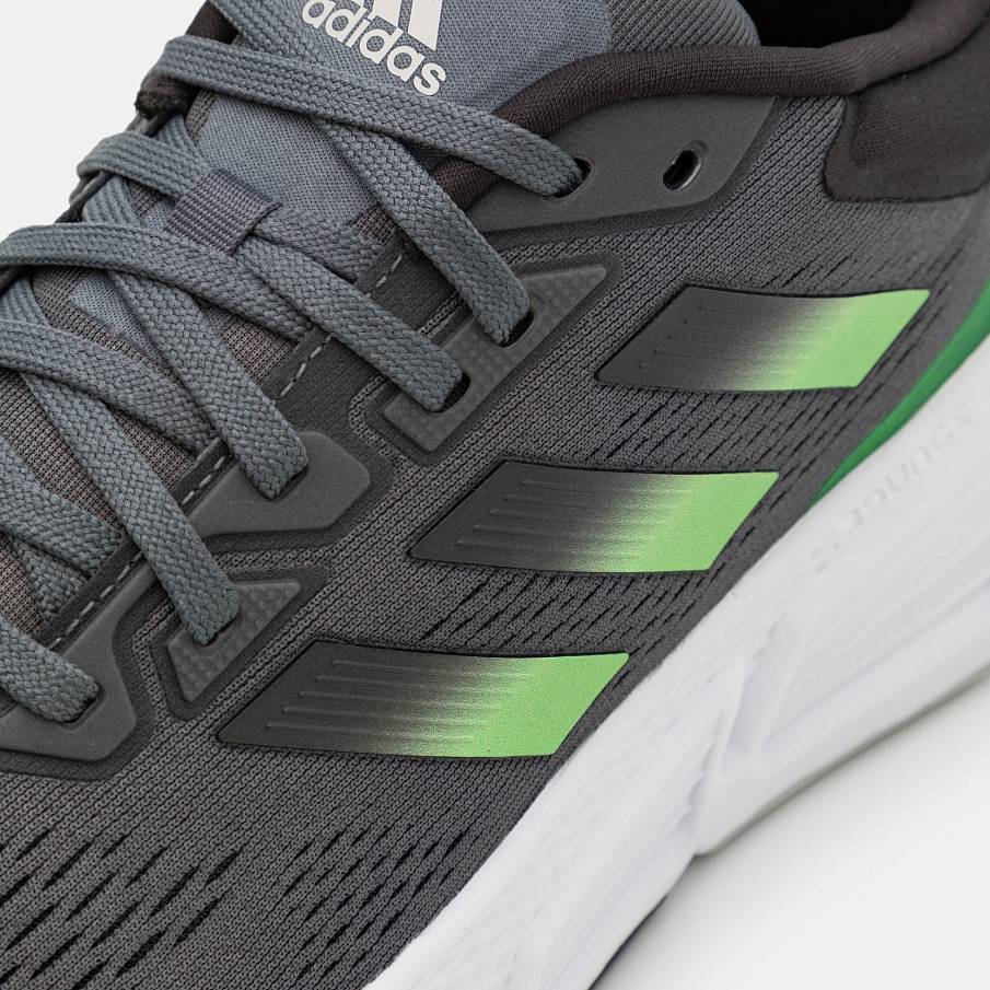 Фото № 3 с приближением к товару «‎Adidas Questar»