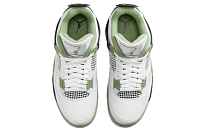 Фото № 4 с приближением к товару «‎ Jordan Air Jordan 4 Vintage basketball shoes»