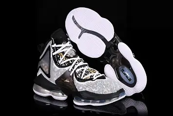 Nike Lebron 19 Royalty - 1