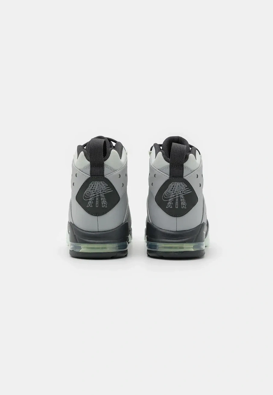 Фото № 3 с приближением к товару «‎AIR MAX2 CB '94»