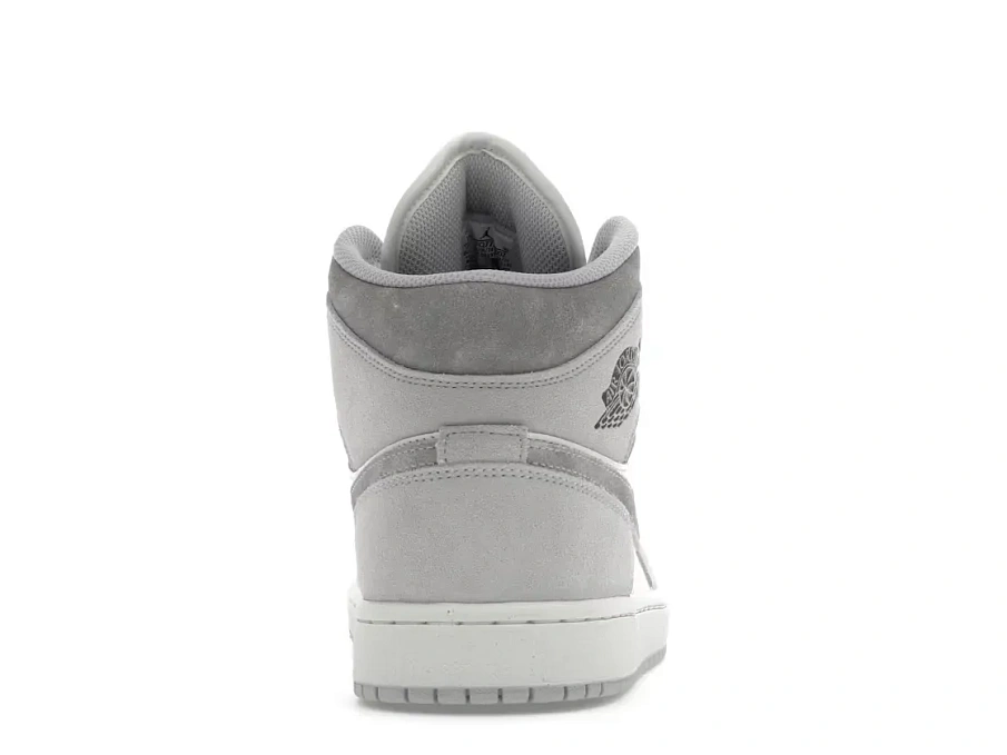 Фото № 4 с приближением к товару «‎Jordan 1 Mid SE»