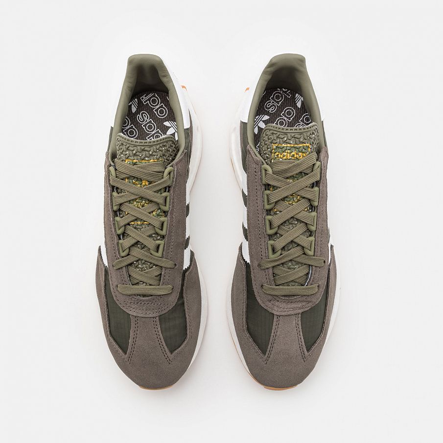 Фото № 4 с приближением к товару «‎Adidas Retropy E5 »