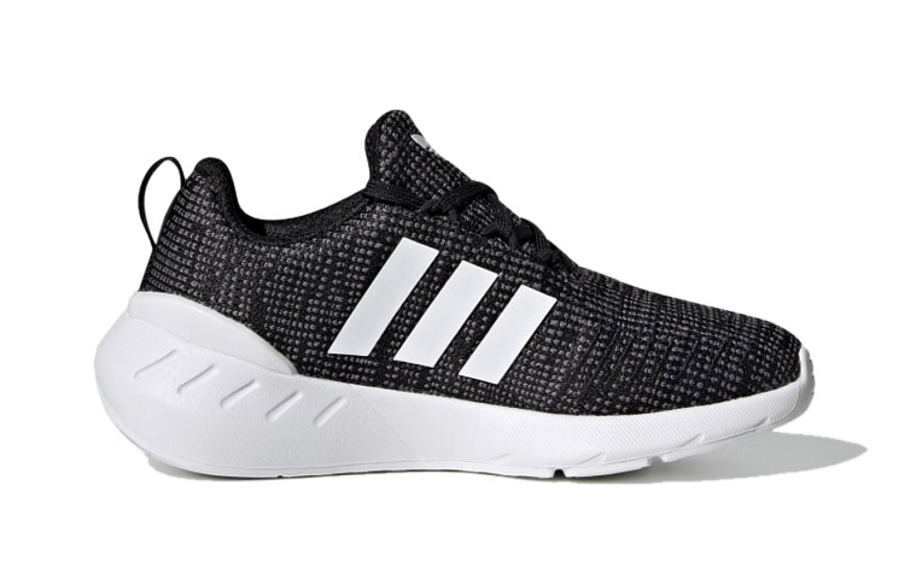 Фото № 2 с приближением к товару «‎(BP) adidas originals Swift Run 22 Running Shoes Black»