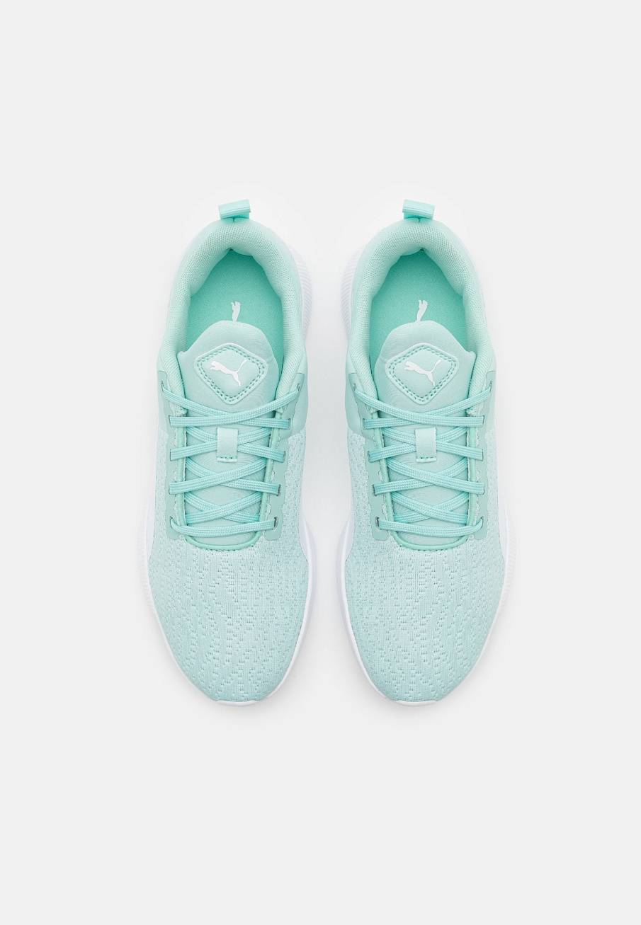 Фото № 4 с приближением к товару «‎Puma Flyer Femme»