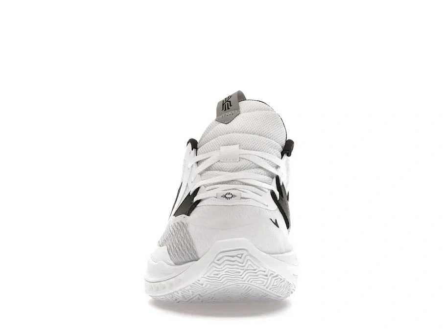 Фото № 2 с приближением к товару «‎Nike Kyrie 5 Low White Wolf Grey Black»