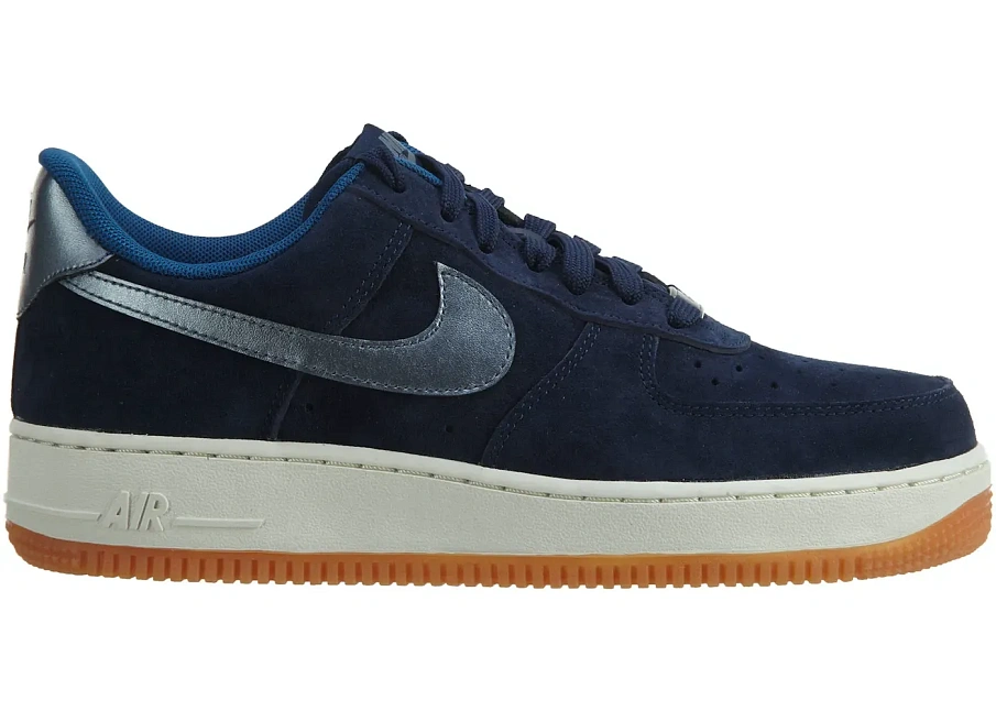Фото № 1 с приближением к товару «‎Nike Air Force 1 Low '07 PRM Suede Midnight Navy »