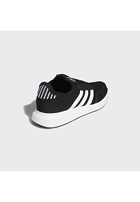 Фото № 5 с приближением к товару «‎Adidas Swift »