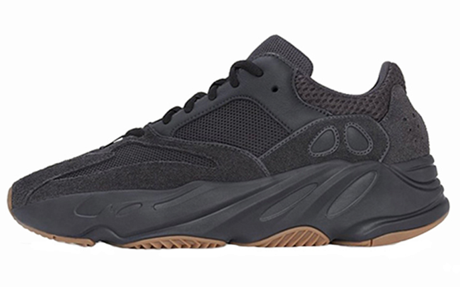 Фото № 1 с приближением к товару «‎adidas originals Yeezy Boost 700 Utility Black»