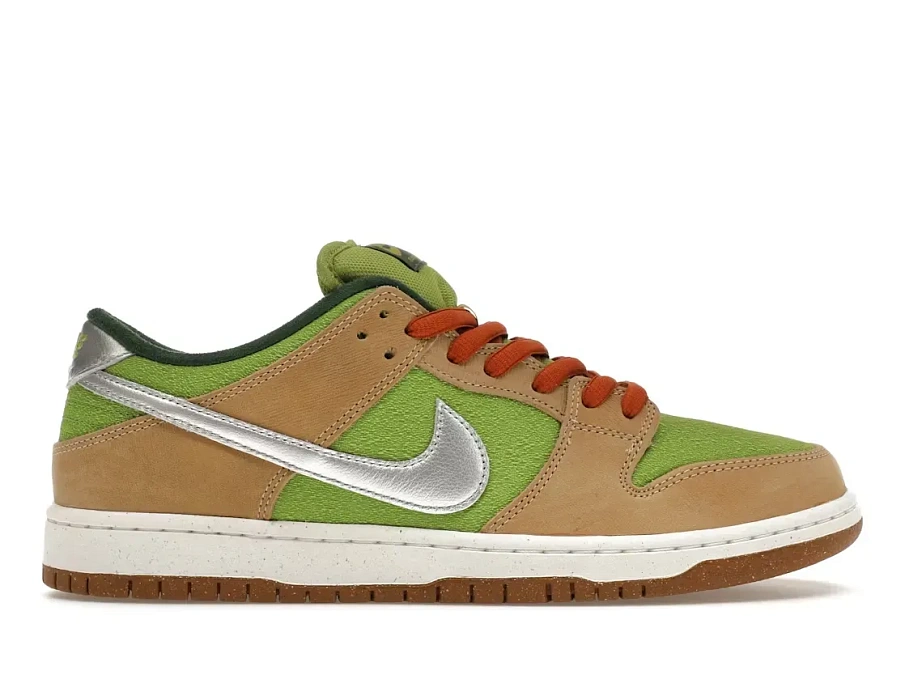 Фото № 1 с приближением к товару «‎Nike SB Dunk Low»