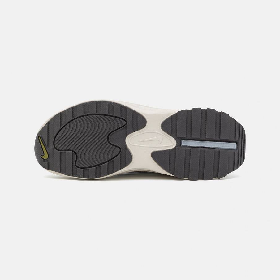 Фото № 4 с приближением к товару «‎Nike Air Max Bliss »