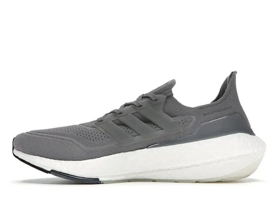 Фото № 3 с приближением к товару «‎adidas Ultra Boost 21 Grey White»