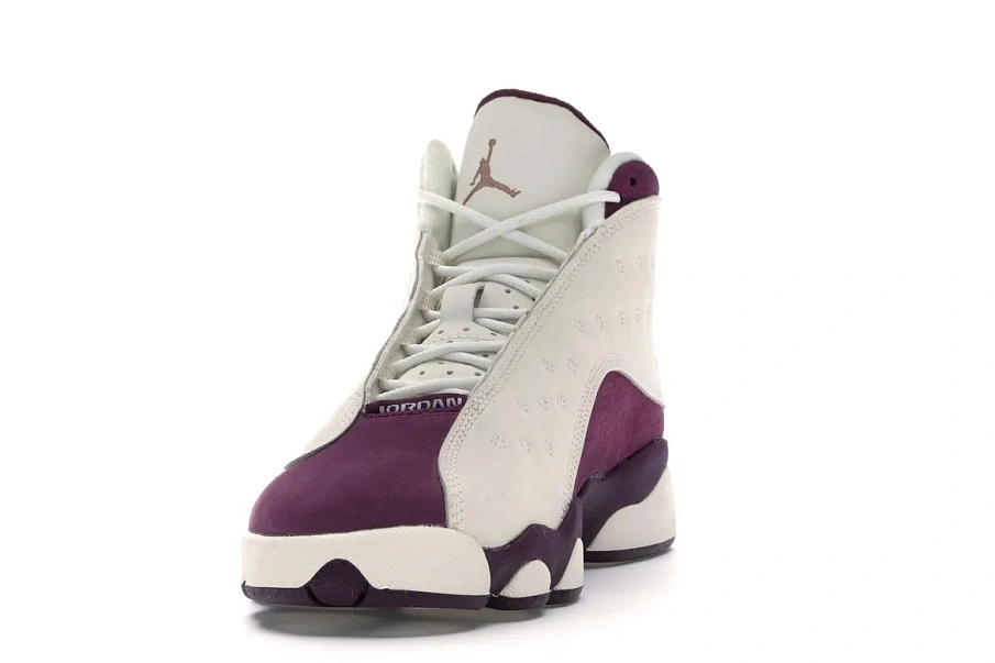 Фото № 4 с приближением к товару «‎Jordan 13 Retro Bordeaux »