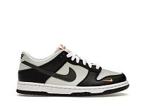 Фото № 1 с приближением к товару «‎Nike Dunk Low»