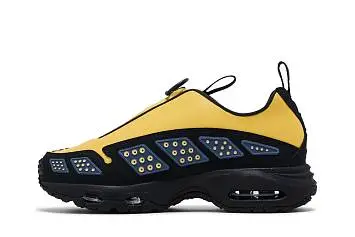 Nike Women's Air Sunder Max Saturn Gold - 4