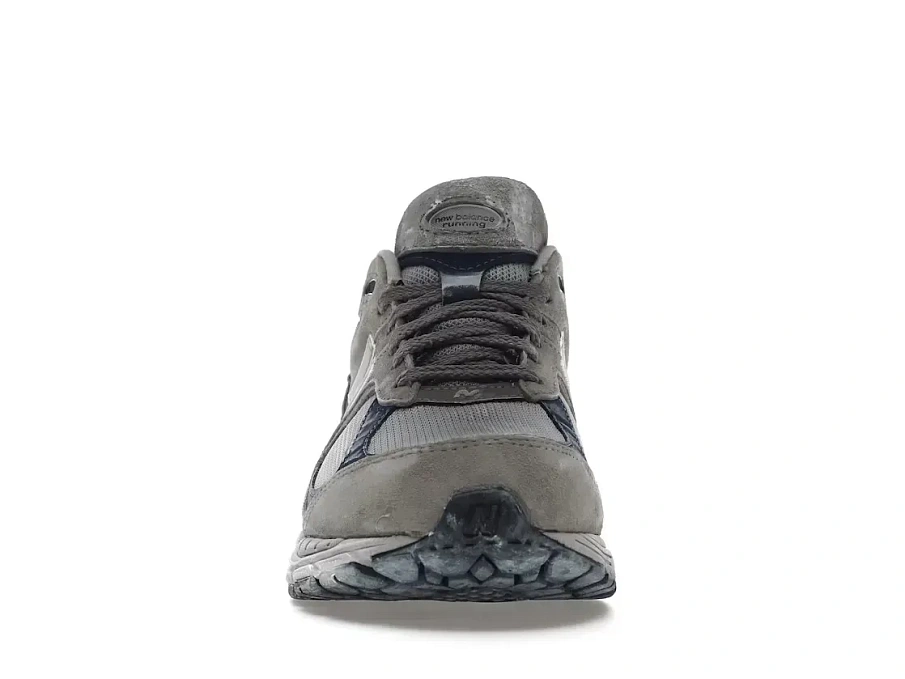 Фото № 2 с приближением к товару «‎New Balance 2002R»
