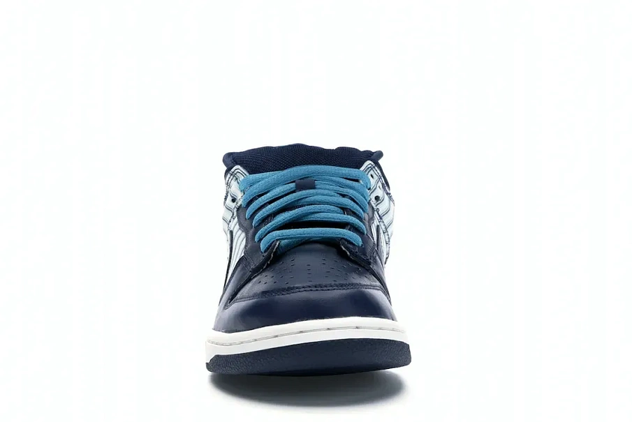 Фото № 2 с приближением к товару «‎Nike SB Dunk Low Avenger Navy»