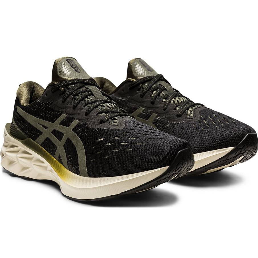 Фото № 2 с приближением к товару «‎Asics Novablast 2 Sps »