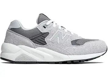 New Balance 580