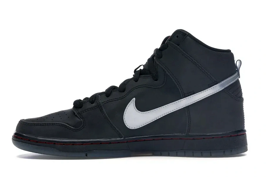 Фото № 3 с приближением к товару «‎Nike SB Dunk High Raging Bull 3M»