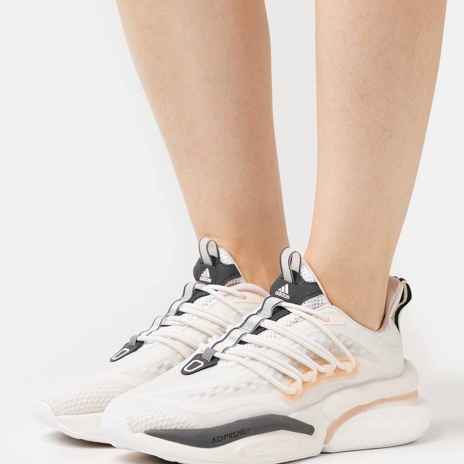 Фото № 2 с приближением к товару «‎Adidas Alphaboost »